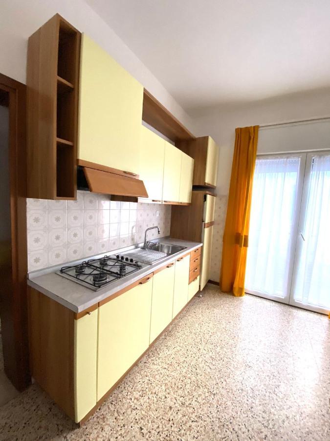 Euroresidence - Piazza Mazzini- 30 Mt Dal Mare - Immobil Relax Lido di Jesolo Luaran gambar